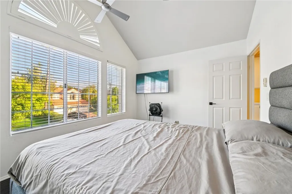 25507 Longfellow Place, Stevenson Ranch, California 91381 home-pic-45